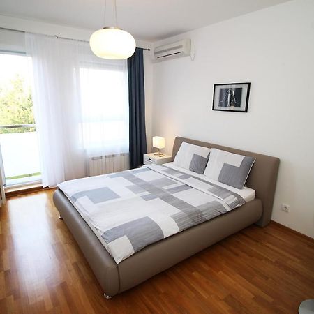 Apartment Delta City Tata New Beograd Bagian luar foto